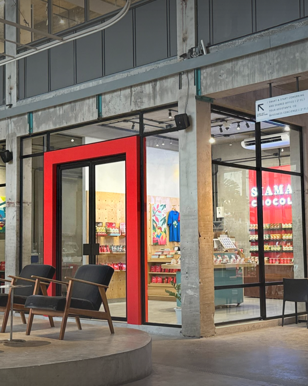 Siamaya Wualai shop at Weave Artisan Society